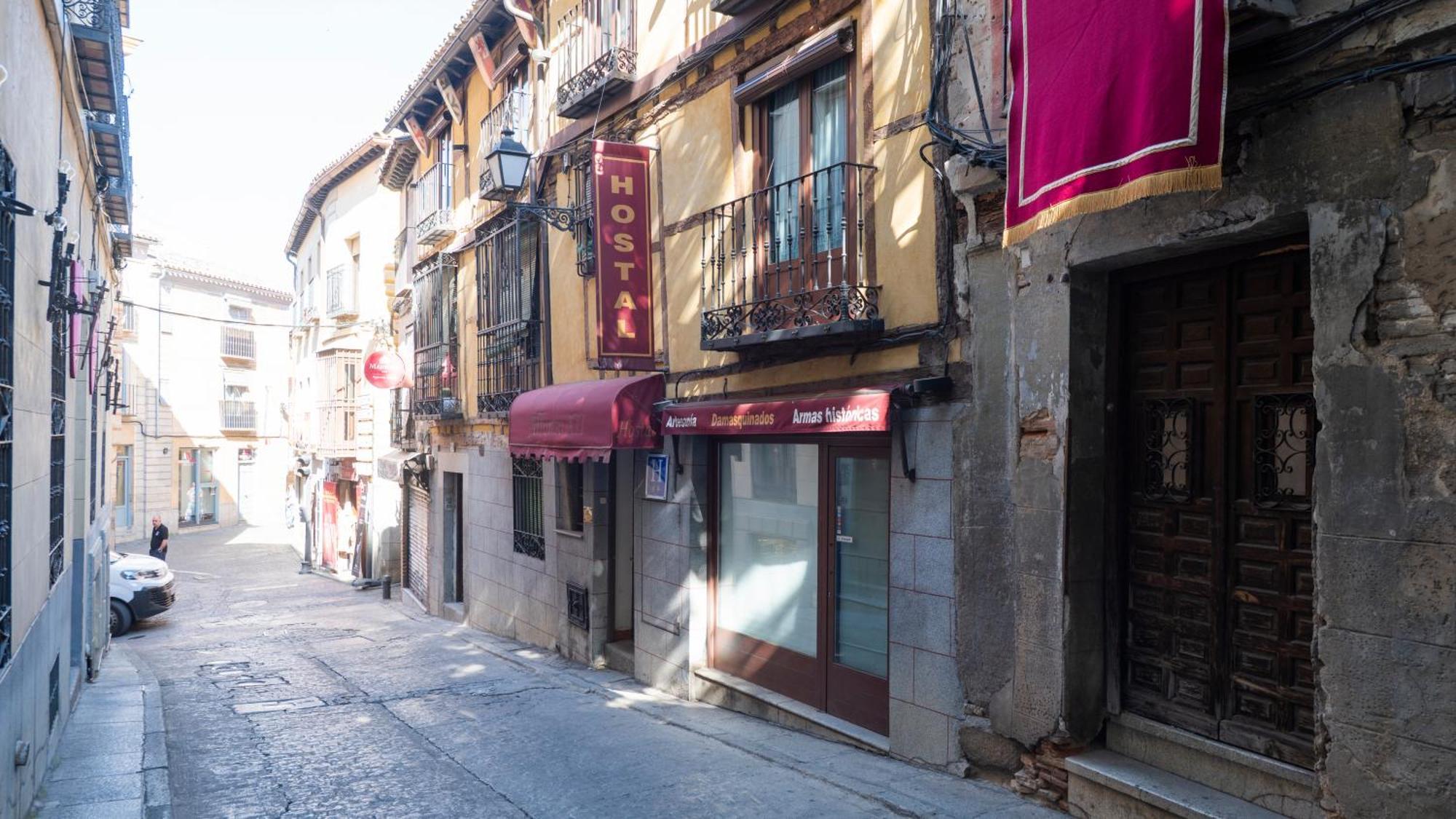 Hostal Alfonso XII By Toledo Ap — Photos 3